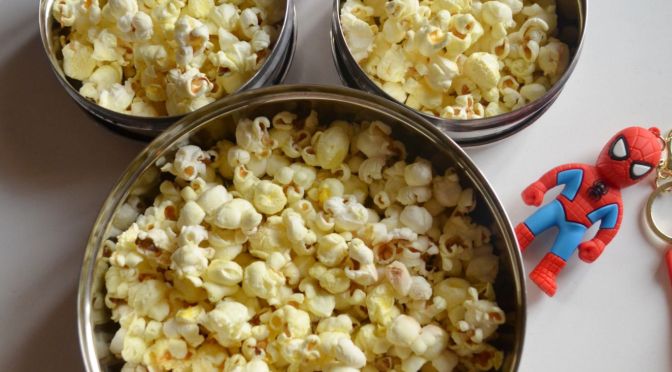 Homemade popcorn| Easy popcorn recipe from corn kernels